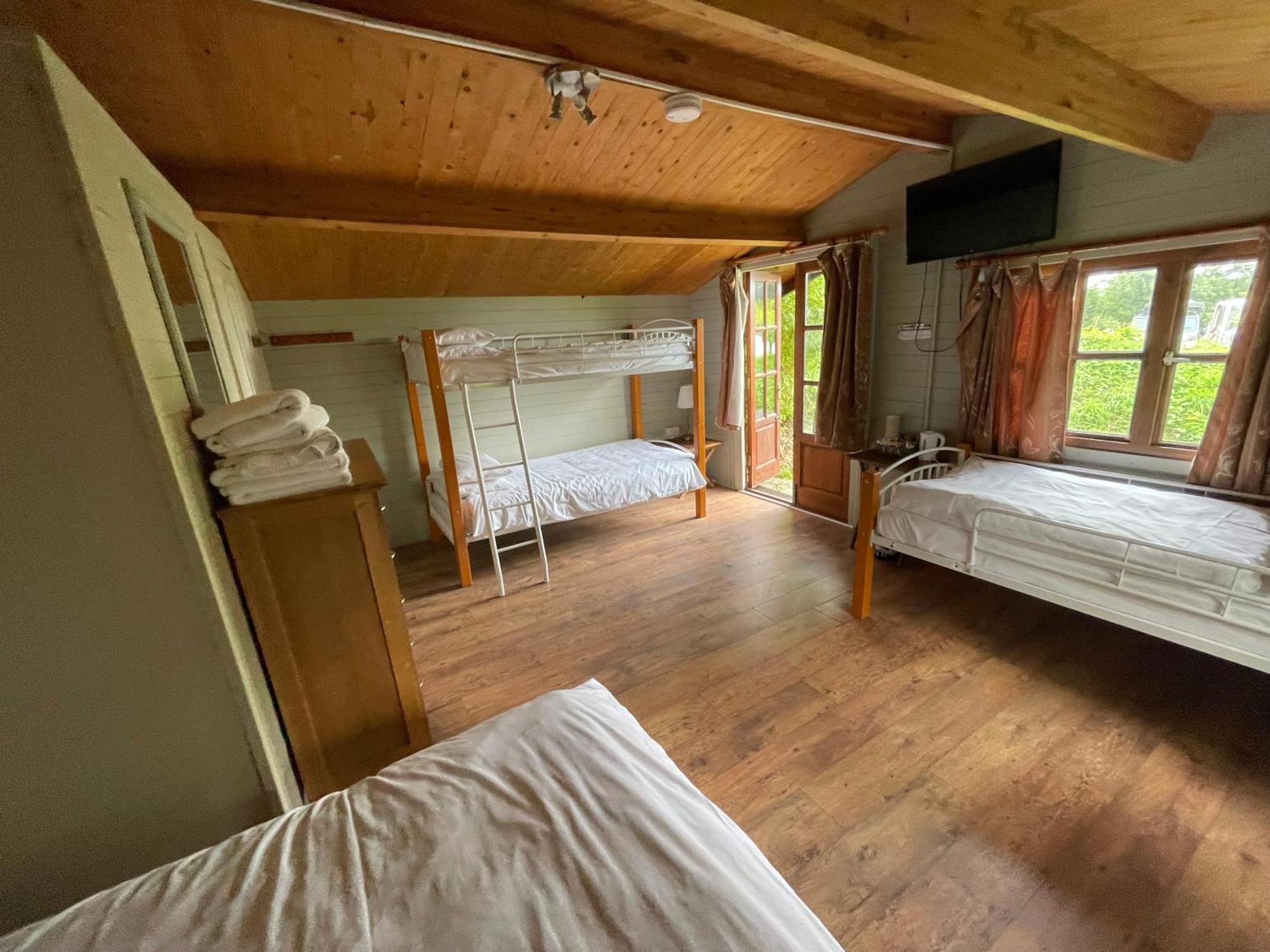 Dundry Bridge Farm Guesthouse Rooms מראה חיצוני תמונה