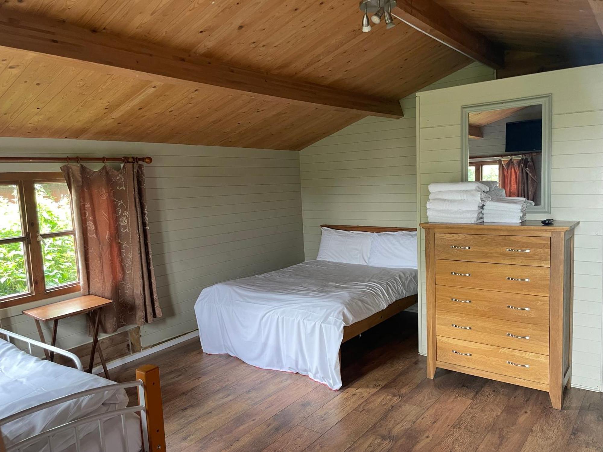 Dundry Bridge Farm Guesthouse Rooms מראה חיצוני תמונה