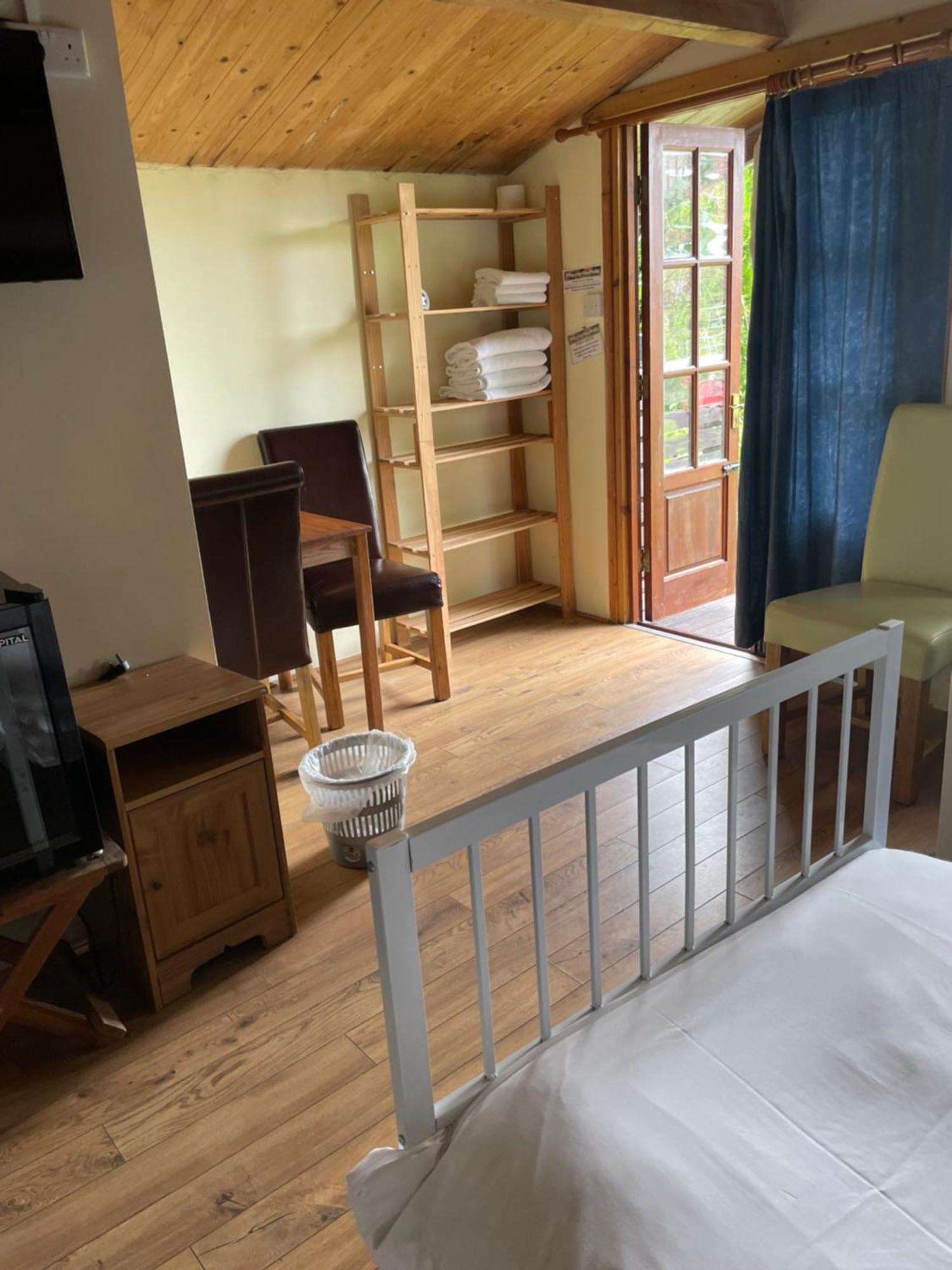 Dundry Bridge Farm Guesthouse Rooms מראה חיצוני תמונה