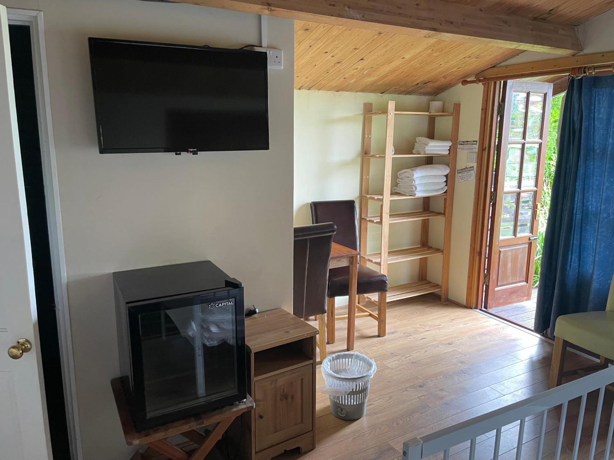 Dundry Bridge Farm Guesthouse Rooms מראה חיצוני תמונה