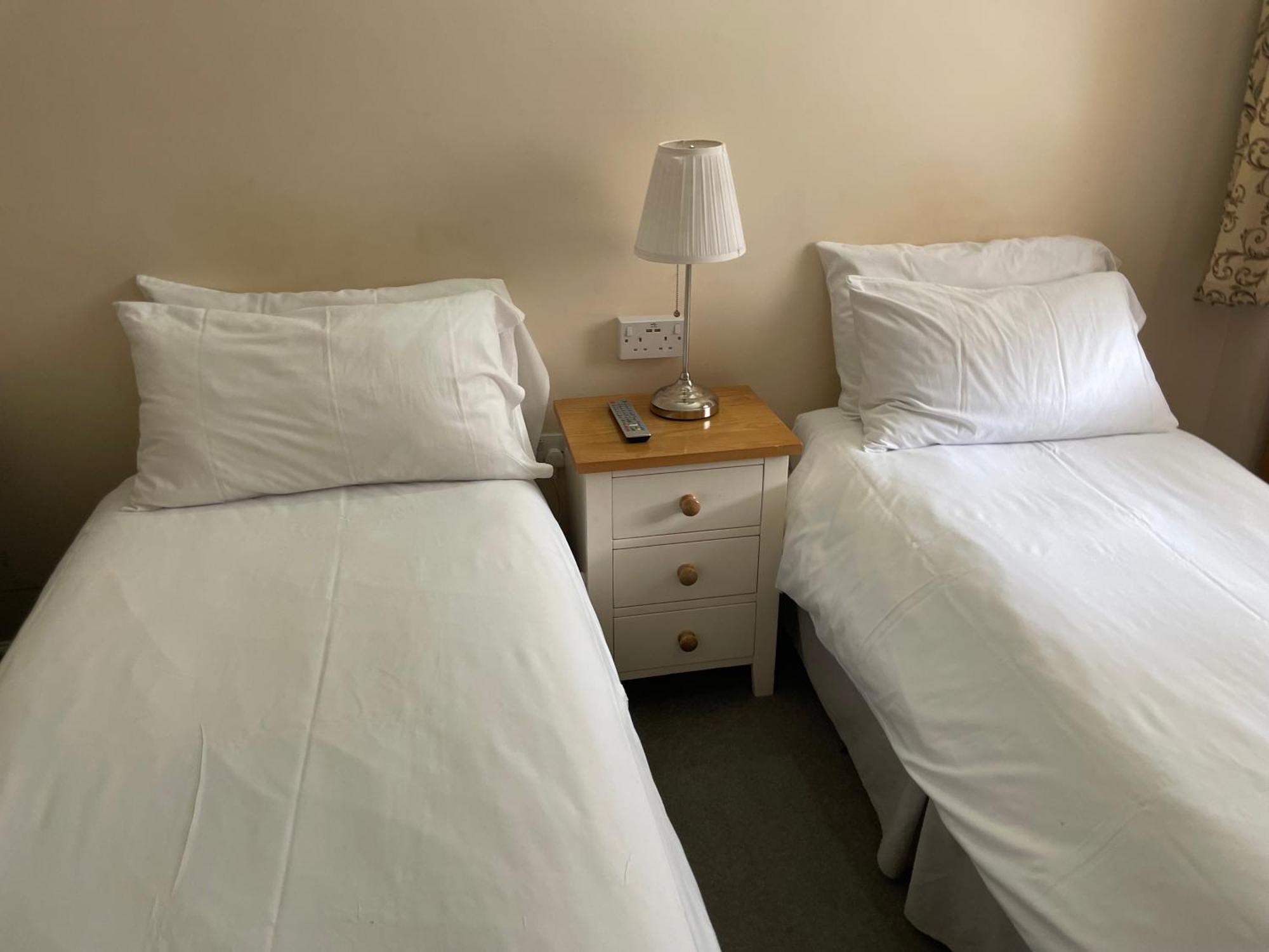 Dundry Bridge Farm Guesthouse Rooms מראה חיצוני תמונה